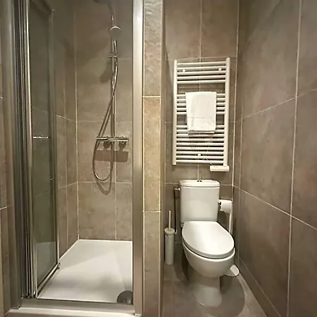 מלון Azur ליון