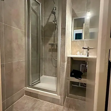 Azur Hotel Lyon